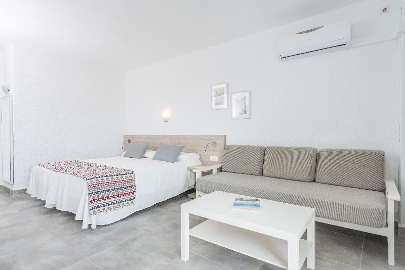 Apartamentos Siesta I Port de Alcudia  Exteriör bild